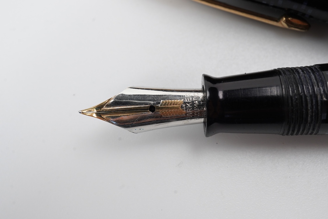 A Parker Long Major Vacumatic in rare blue pearl fitted with 14ct. gold Vacumatic nib